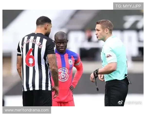 英超足球马刺球员交流与竞技比较 英超足球马刺球员交流与竞技比较